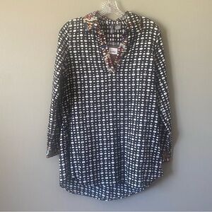 NWT ANU tunic size small Embroidered floral Cotton tunic Black white dots